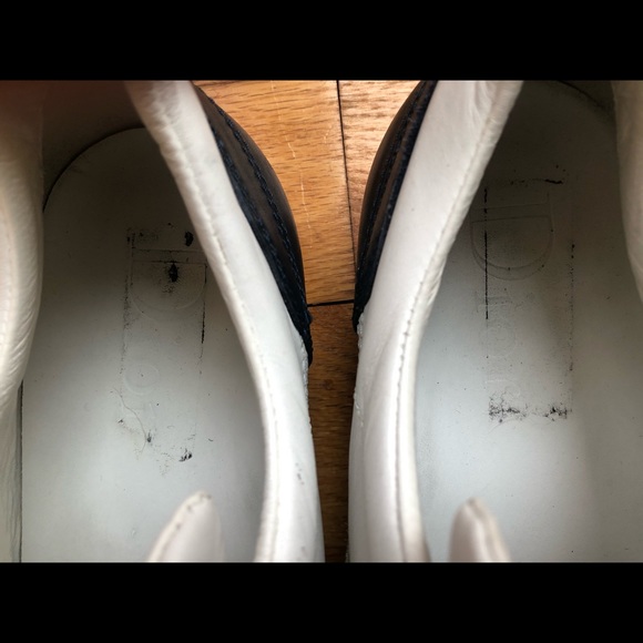 White and gray with blue Christian Dior sneakers. - Picture 4 of 8